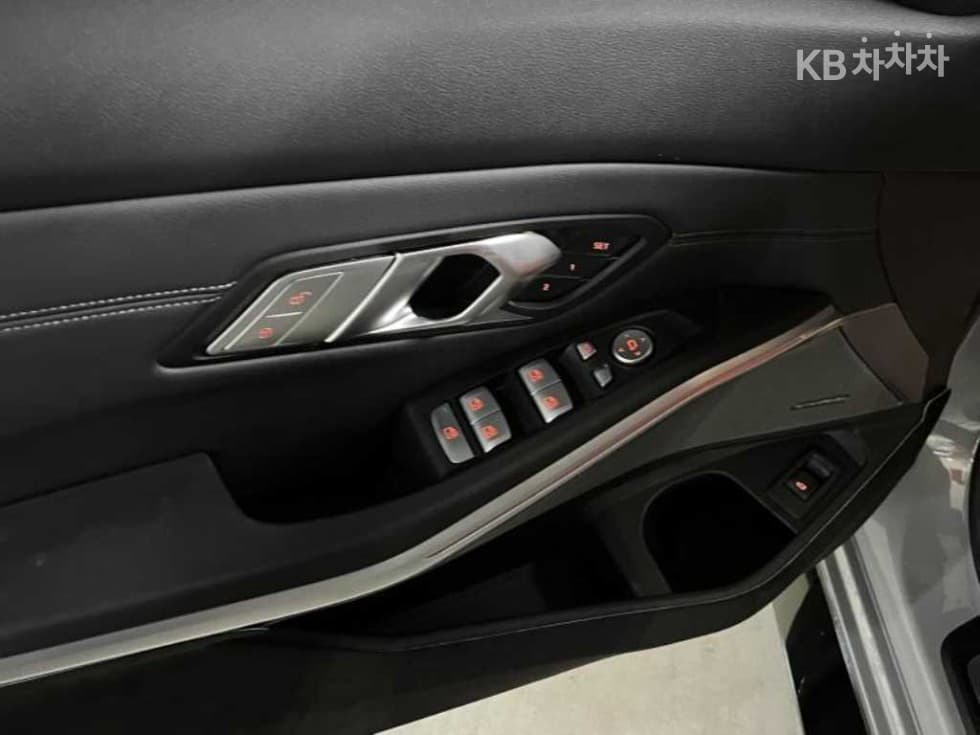 BMW M시리즈M3 투어링 Competition M xDrive - 14