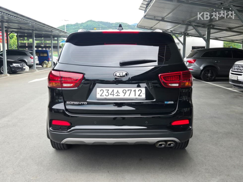 Киа The New (фейслифт) Sorento2.0 Дизел 2WD Престиж - 4