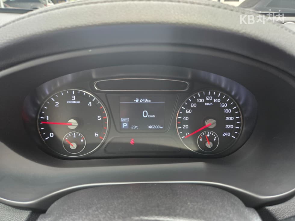 Киа The New (фейслифт) Sorento2.0 Дизел 2WD Престиж - 11