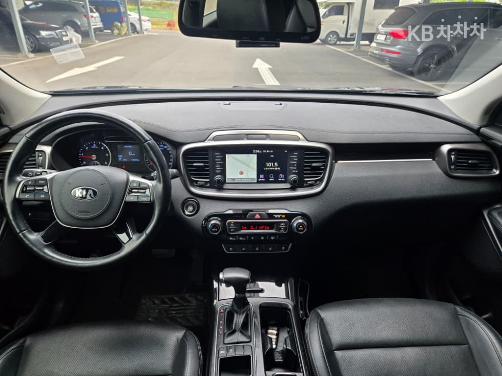 Киа The New (фейслифт) Sorento2.0 Дизел 2WD Престиж - 20