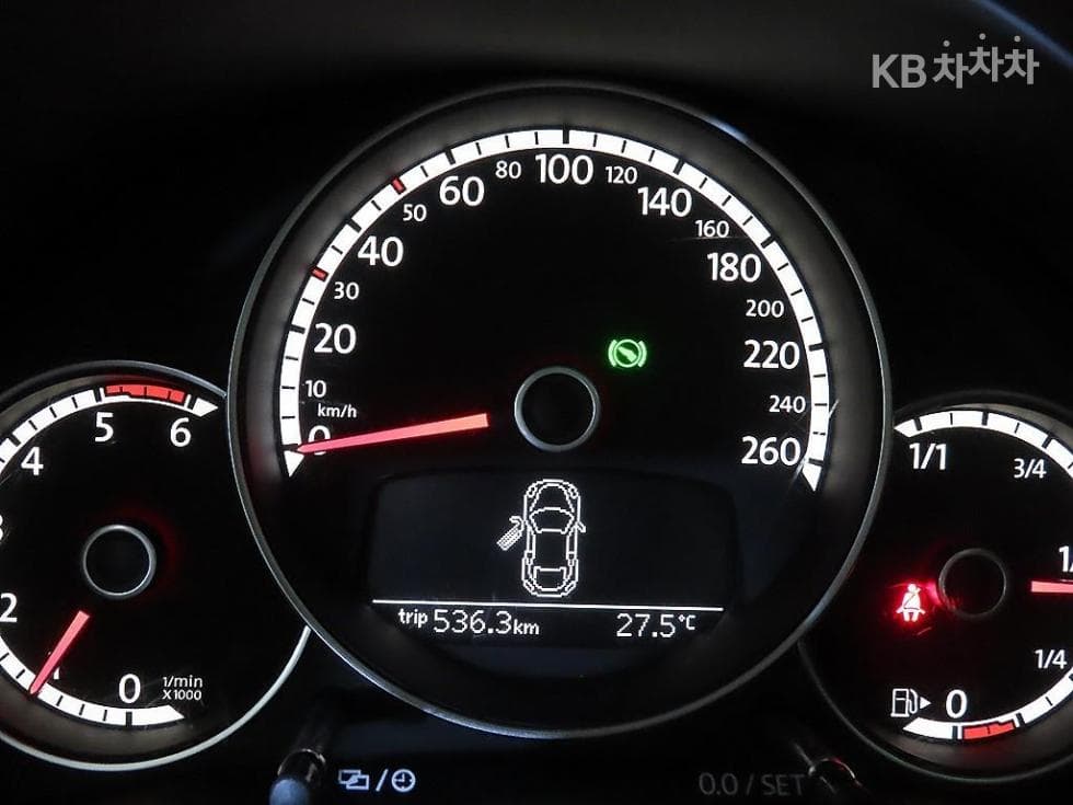 Volkswagen The Beetle2.0 Турбо Дизел Инжекция Premium 3-토 поколение - 9