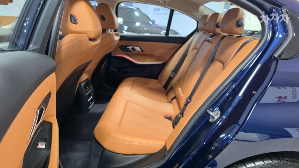 BMW 3 Серия (G20)320i Online Exclusive - 10