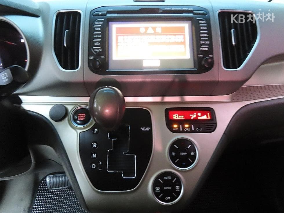 Kia Ray (van)1.0 Gasoline Prestige - 16