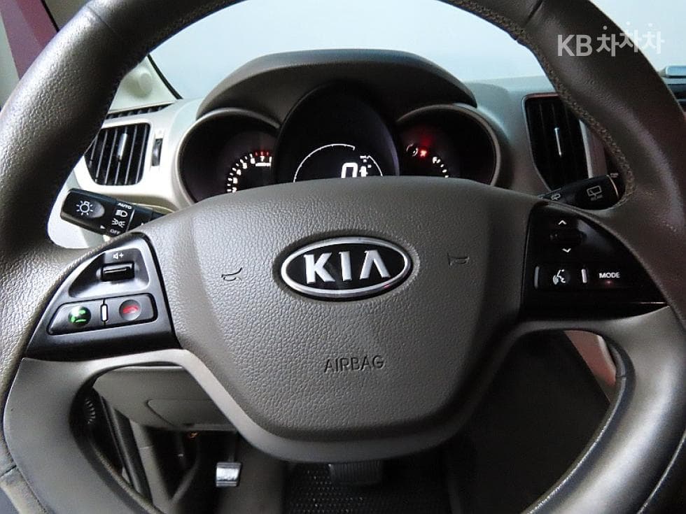 Kia Ray (van)1.0 Gasoline Prestige - 17