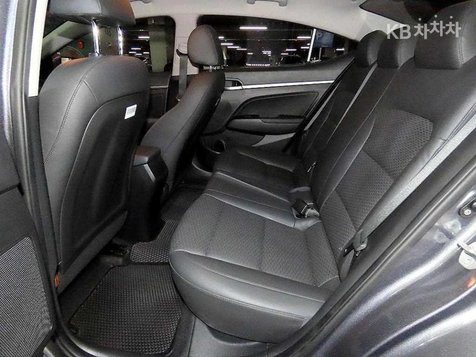 Хюндай The New (фейслифт) Avante (Elantra) ADSmartstream G1.6 Стил - 7