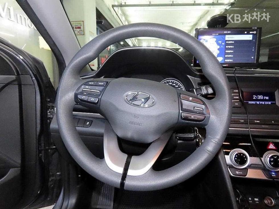 Хюндай The New (фейслифт) Avante (Elantra) ADSmartstream G1.6 Стил - 8