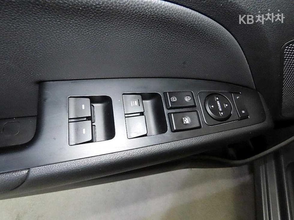 Хюндай The New (фейслифт) Avante (Elantra) ADSmartstream G1.6 Стил - 13