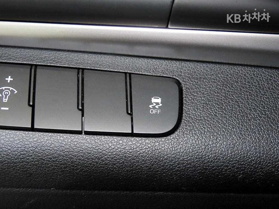Хюндай The New (фейслифт) Avante (Elantra) ADSmartstream G1.6 Стил - 14