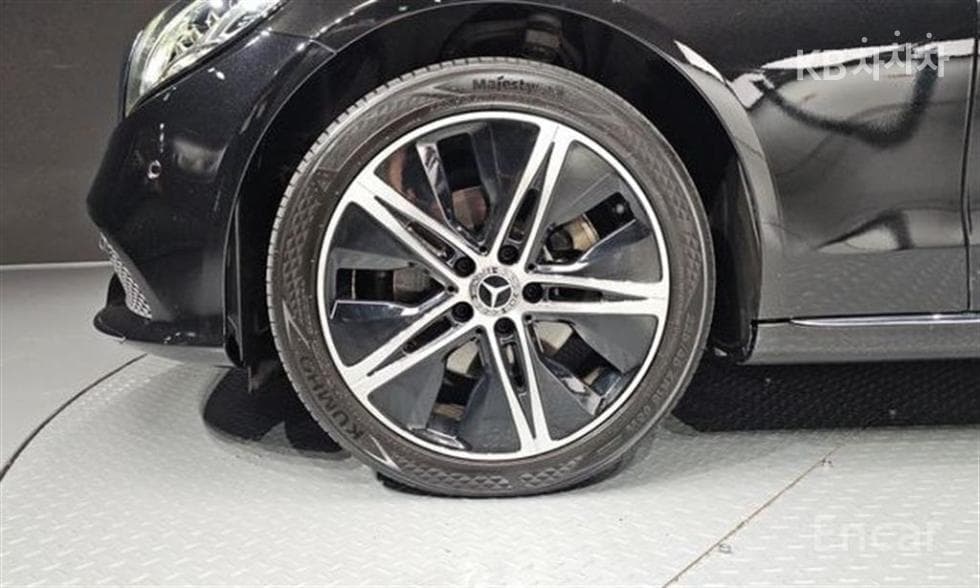 Mercedes-Benz The New (facelift) C-ClassC220 d 4Matic Exclusive W205 - 5
