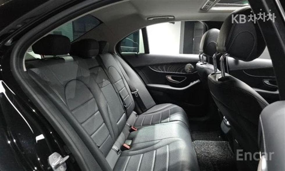 Mercedes-Benz The New (facelift) C-ClassC220 d 4Matic Exclusive W205 - 11