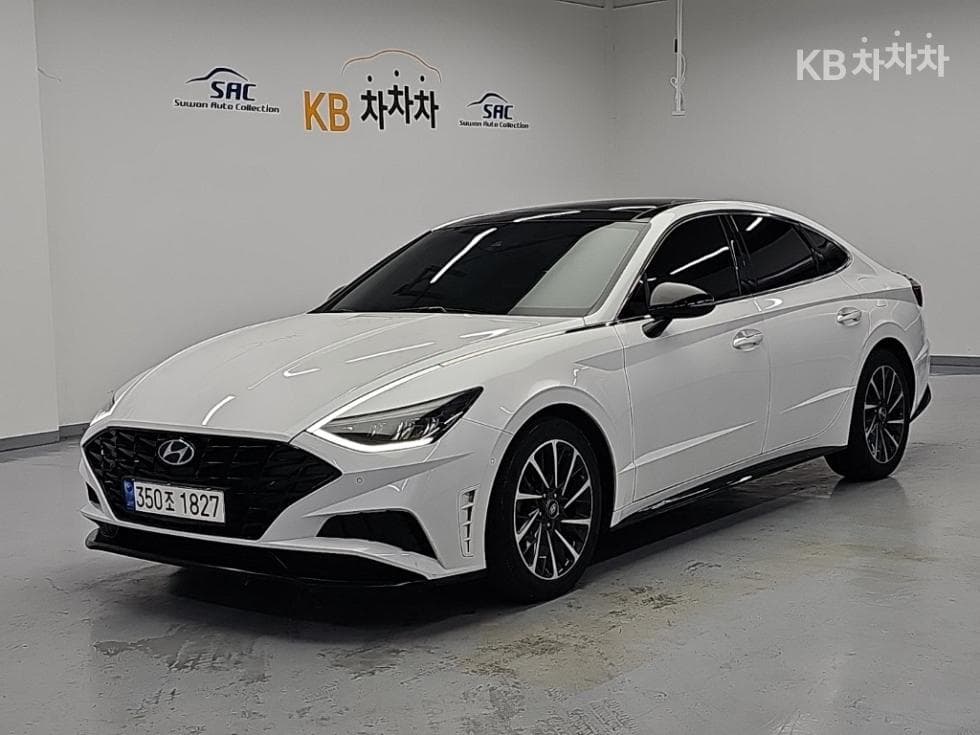 Hyundai Sonata (DN8) 1.6 T Premium 패밀리 - Image 1