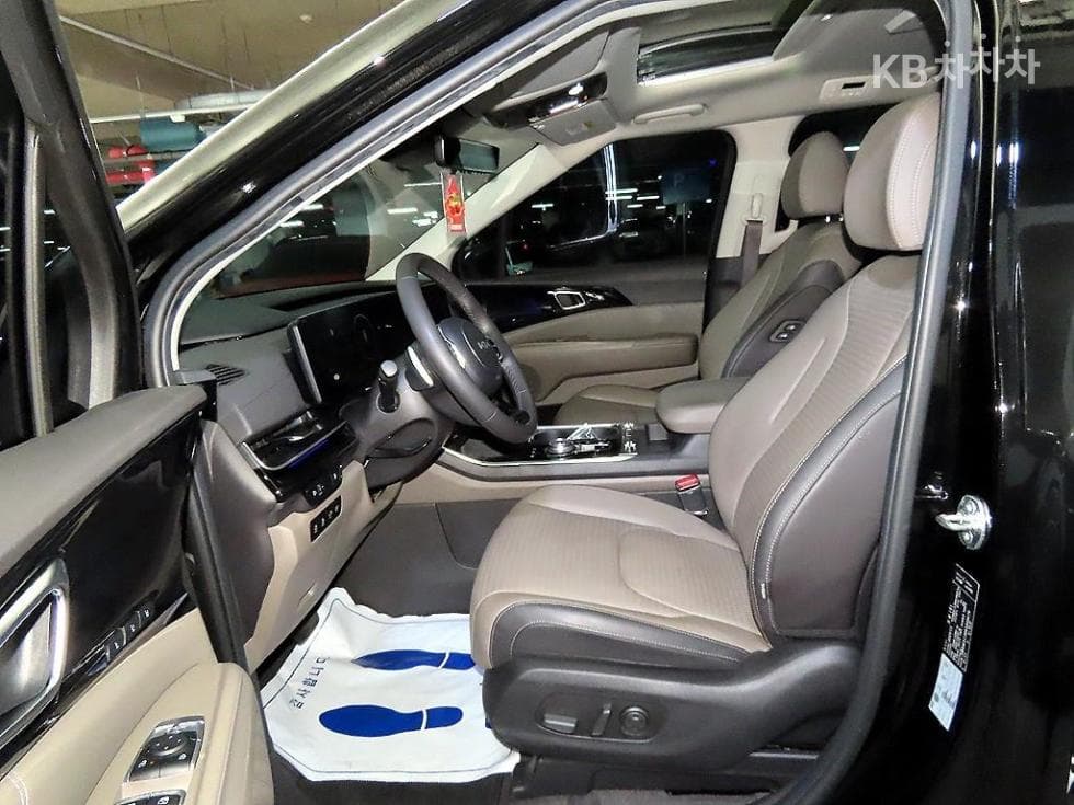 Kia The New (facelift) Carnival 4th generationG3.5 GDI 9-seater Signature - 6