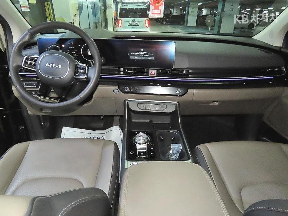 Kia The New (facelift) Carnival 4th generationG3.5 GDI 9-seater Signature - 10