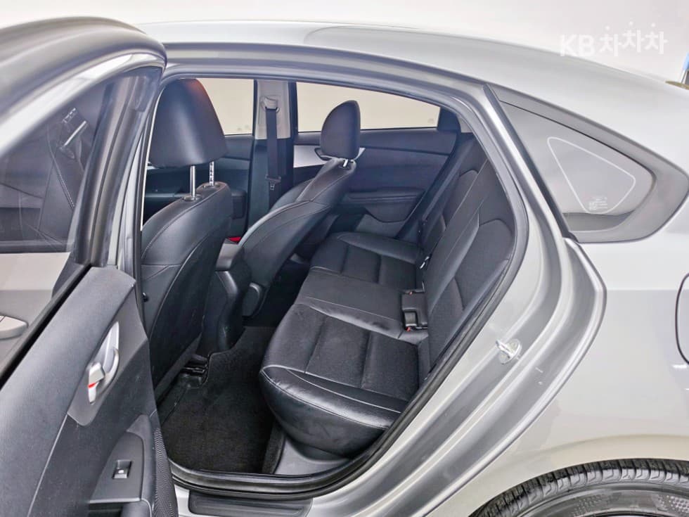 Kia The New (facelift) K3(BD)1.6 Gasoline Trendy - 6