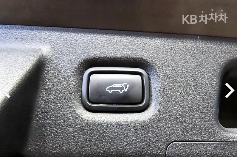 Hyundai The New (facelift) Santa Fe TMGasoline 2.5T 2WD Prestige - 15