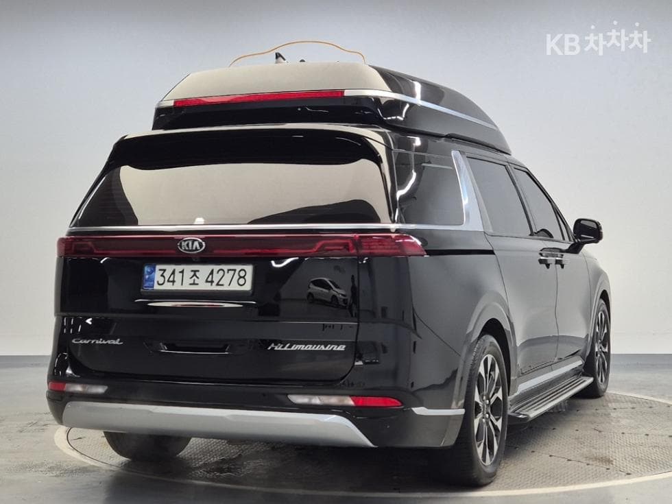 Kia Carnival 4th generationHigh Limousine (Carnival) G3.5 GDI 9-seater Signature - 3