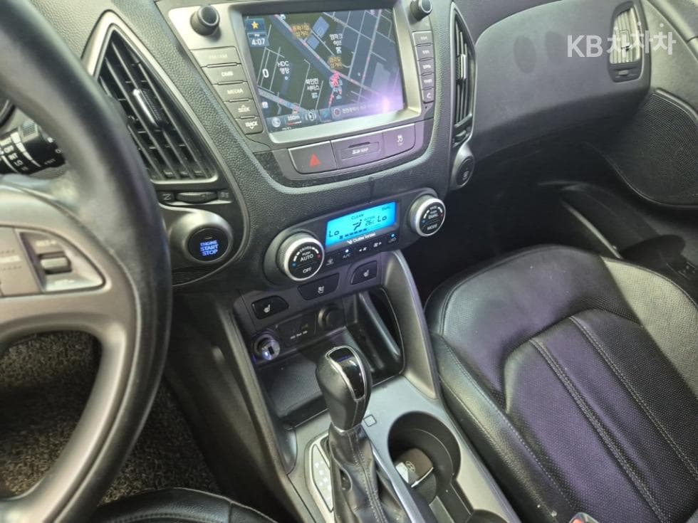 Хюндай Нов Туксон ixДизел(e-VGT)2WD Modern - 10