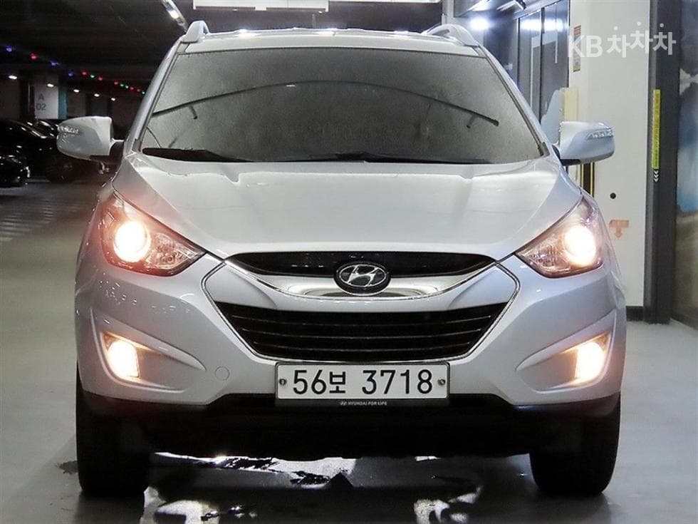 Хюндай ТуксонixДизел 2WD X20 Специал (специален признак/издание) 팩 - 2