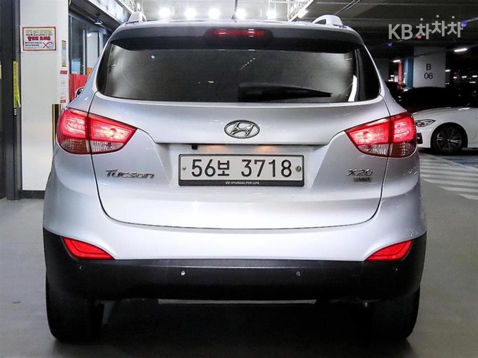 Хюндай ТуксонixДизел 2WD X20 Специал (специален признак/издание) 팩 - 5
