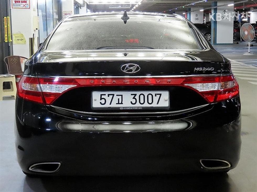 Hyundai Grandeur (Azera)HGHG240 Modern - 5
