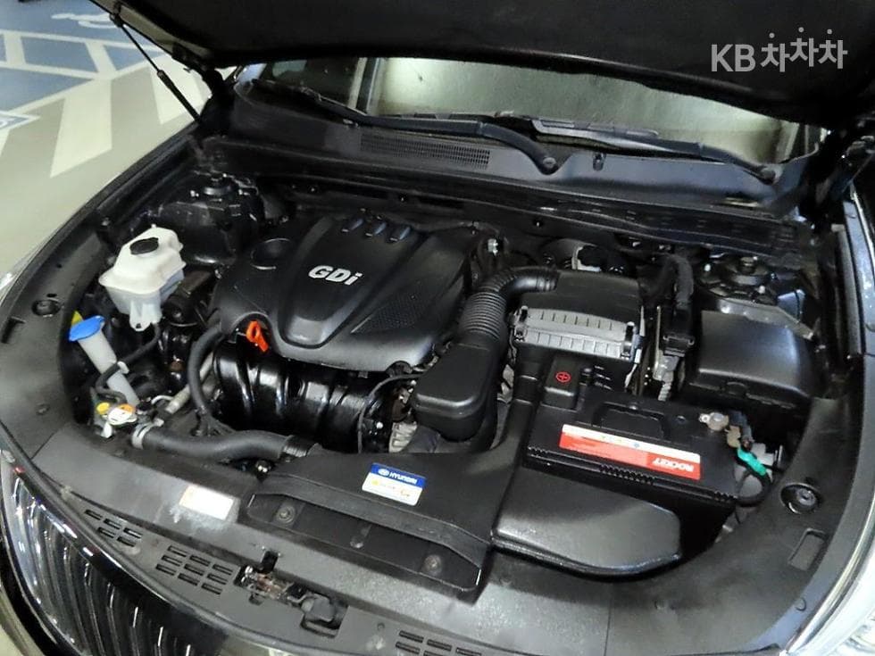 Hyundai Grandeur (Azera)HGHG240 Modern - 17