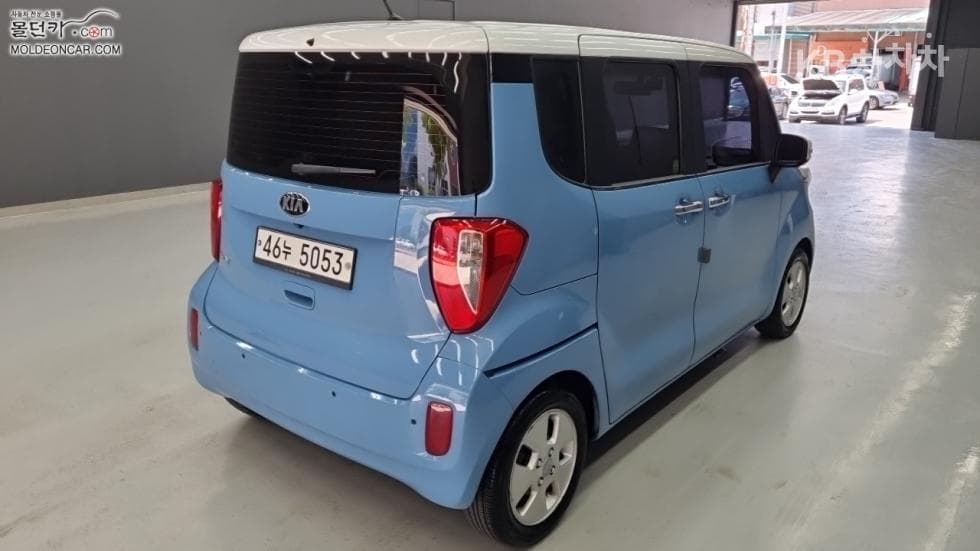 Kia Ray (van)1.0 Gasoline Luxury - 2