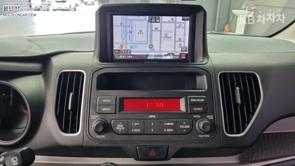 Kia Ray (van)1.0 Gasoline Luxury - 12
