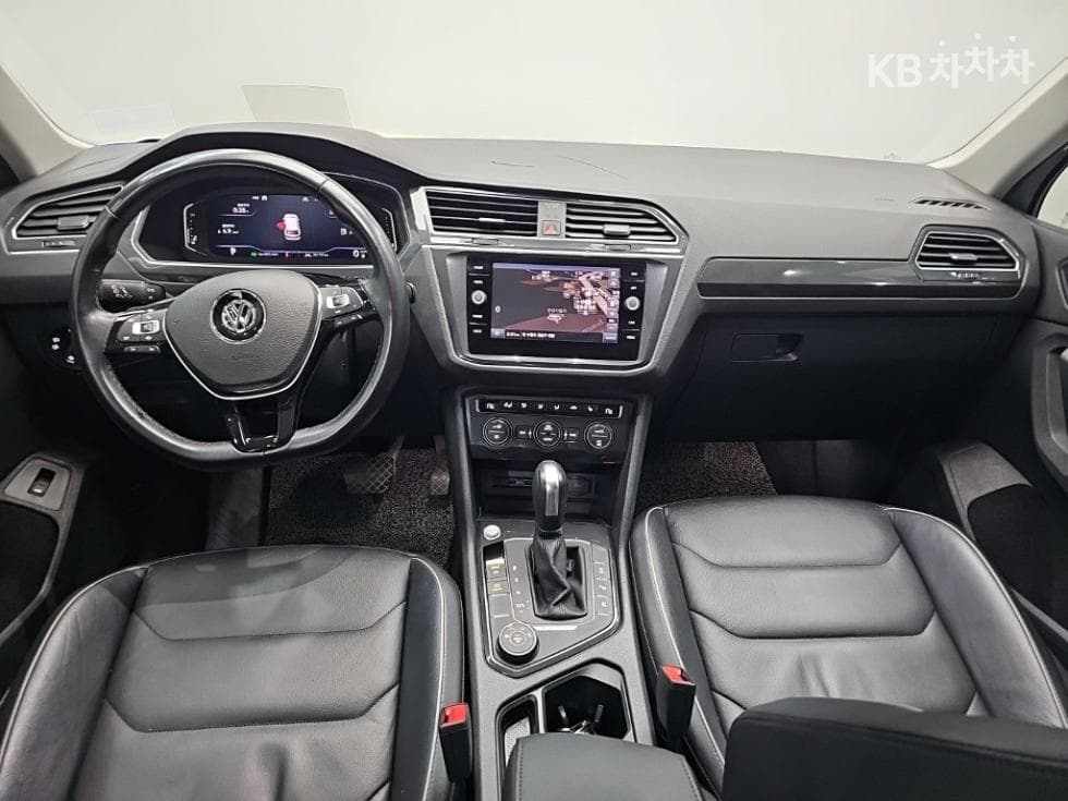 Volkswagen The New (фейслифт) Tiguan2.0 Турбо Дизел Инжекция 4Motion Prestige - 7