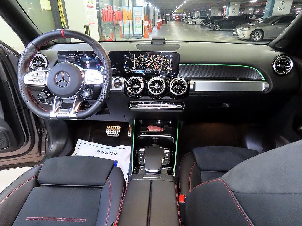 Mercedes-Benz GLB(X247)M-AMG GLB 35 4Matic - 10