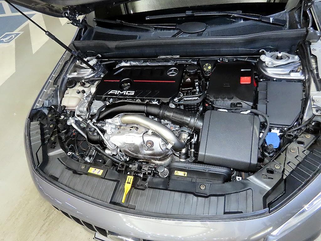 Mercedes-Benz GLB(X247)M-AMG GLB 35 4Matic - 19