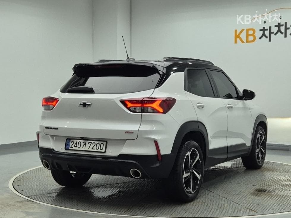 Джи Ем Корея Trailblazer1.35 Бензин 2WD RS - 3