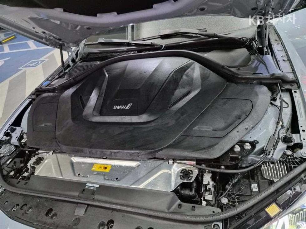 BMW i4eDrive40 M Sport Pro - 19