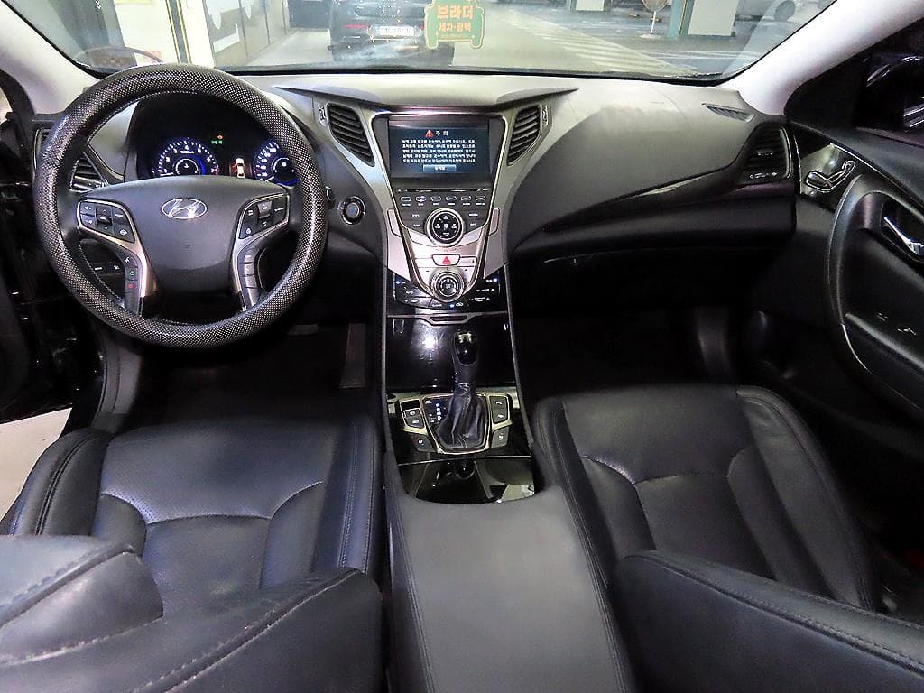 Хюндай Grandeur (Azera)HGHG300 노블 - 10