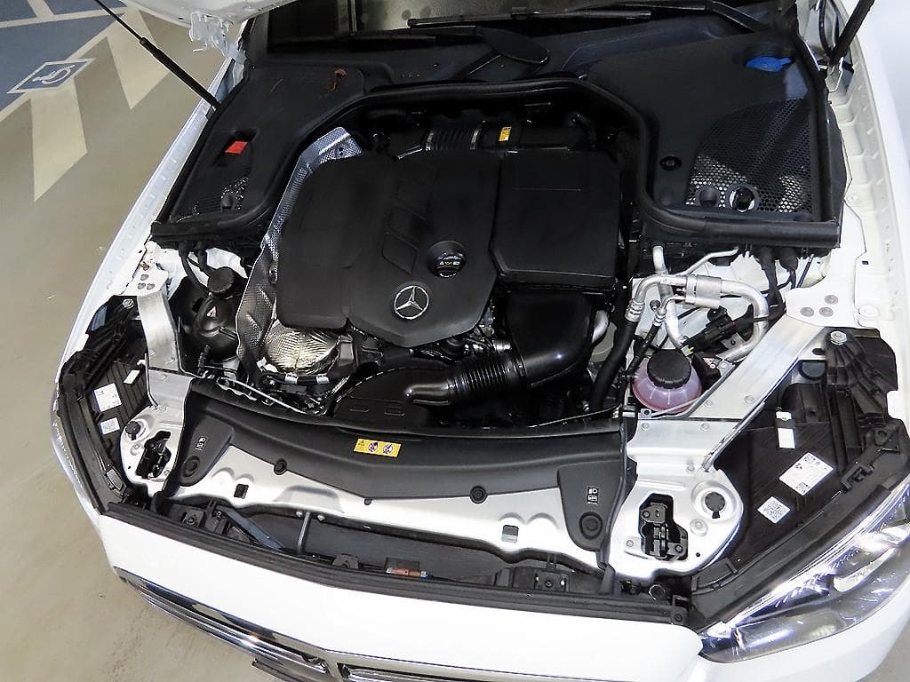 Mercedes-Benz E-Class (W213)E220d 4MATIC Exclusive - 19