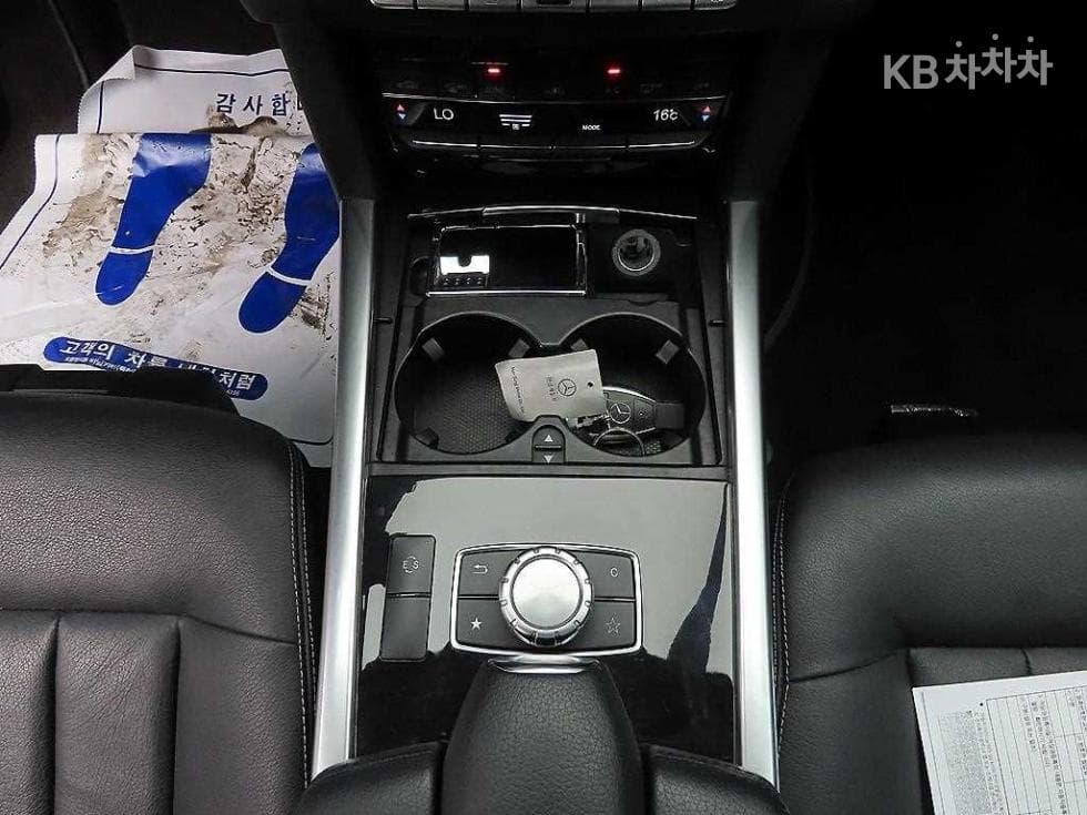 Mercedes-Benz Нов E-КласE300 4매틱 Авангард W212 - 14