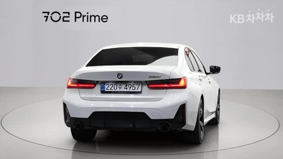 BMW 3 Series (G20)320i M Sport - 4