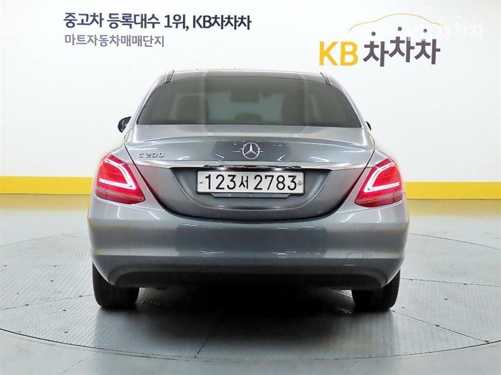 Mercedes-Benz The New (facelift) C-ClassC200 W205 - 3