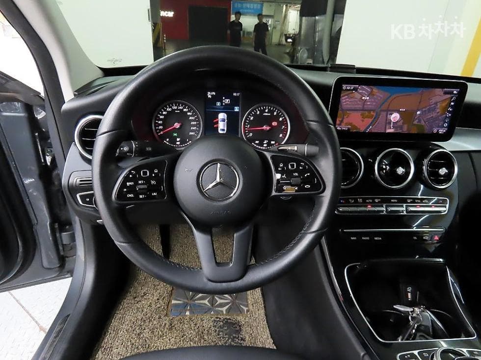 Mercedes-Benz The New (facelift) C-ClassC200 W205 - 9