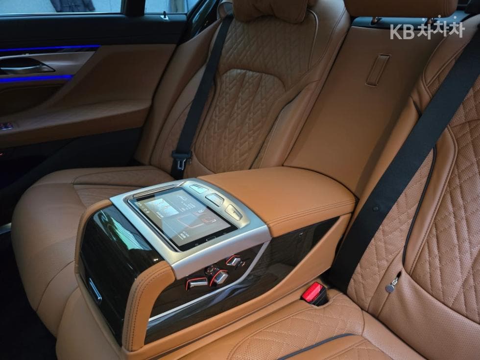 BMW 7시리즈 (G11)740Li xDrive Design Pure Excellence - 12