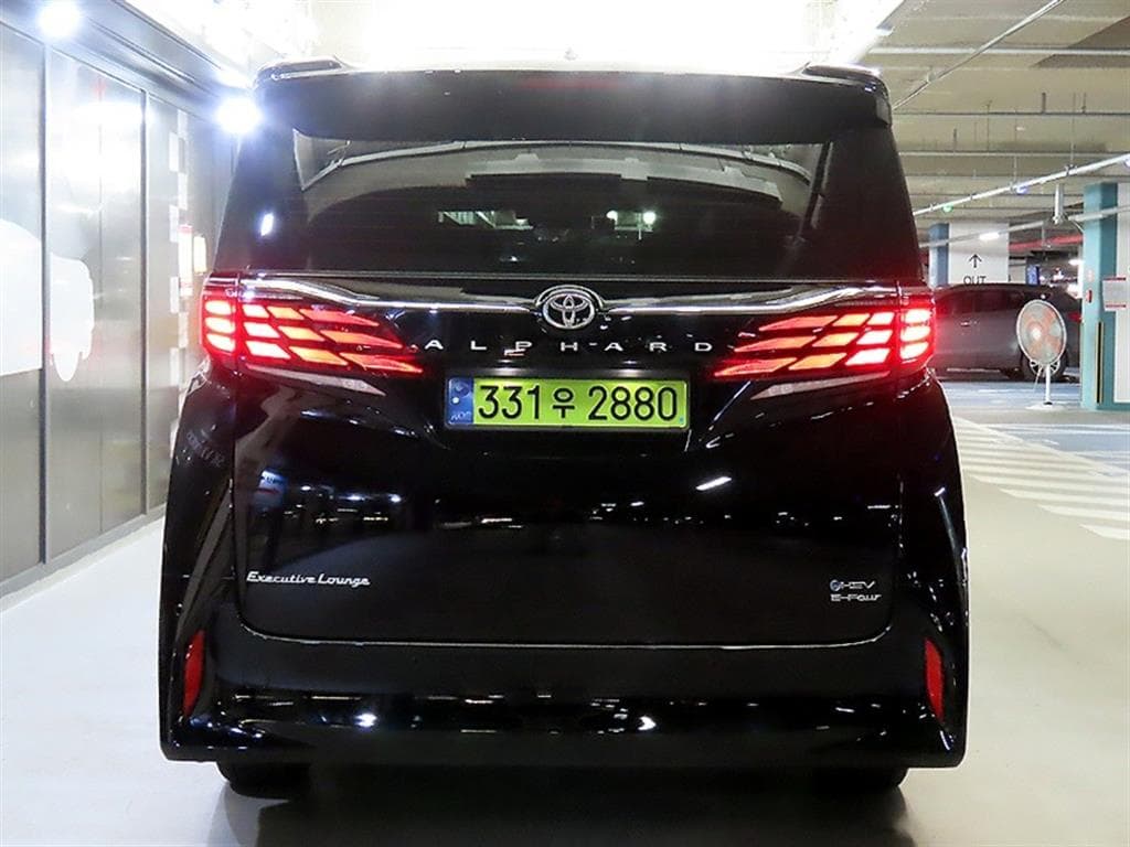 Toyota ALPHARD(AH30)2.5 HEV AWD Стандартен - 5