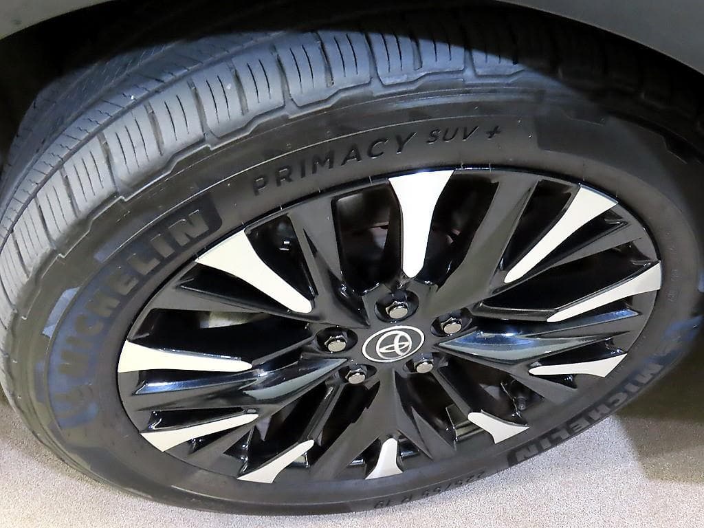 Toyota ALPHARD(AH30)2.5 HEV AWD Стандартен - 20