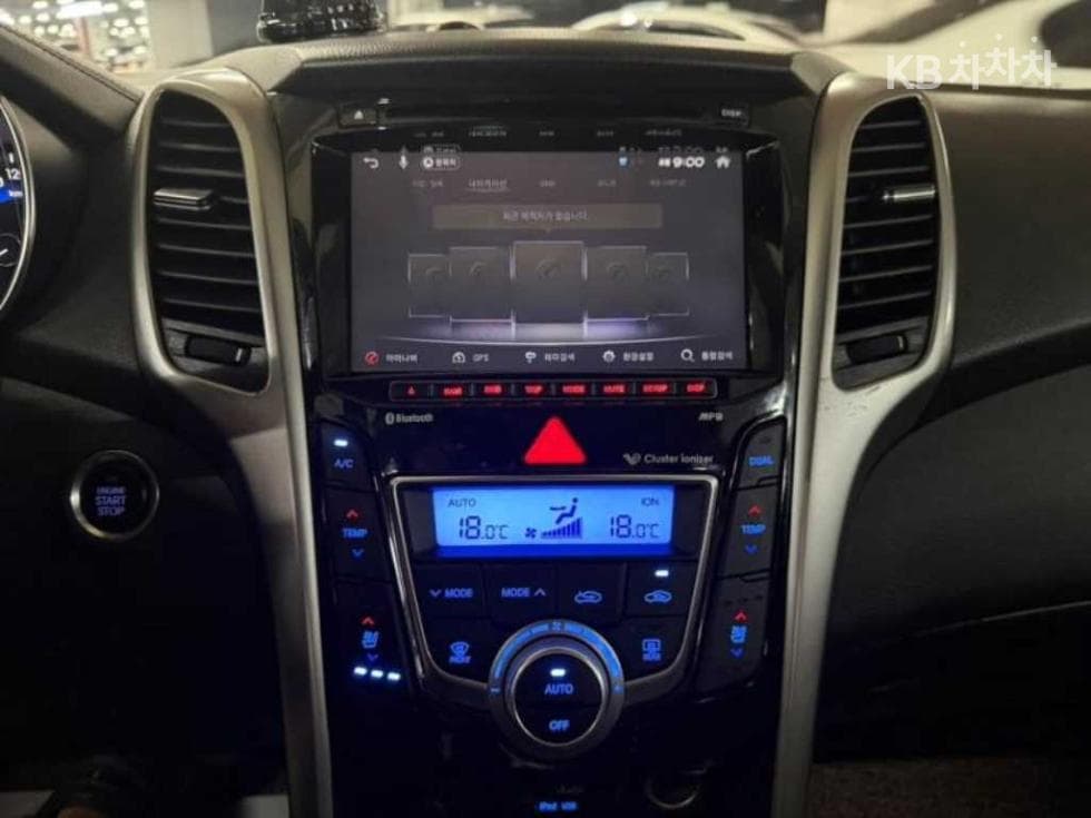 Hyundai i30(신형)1.6 GDI PYL - 10