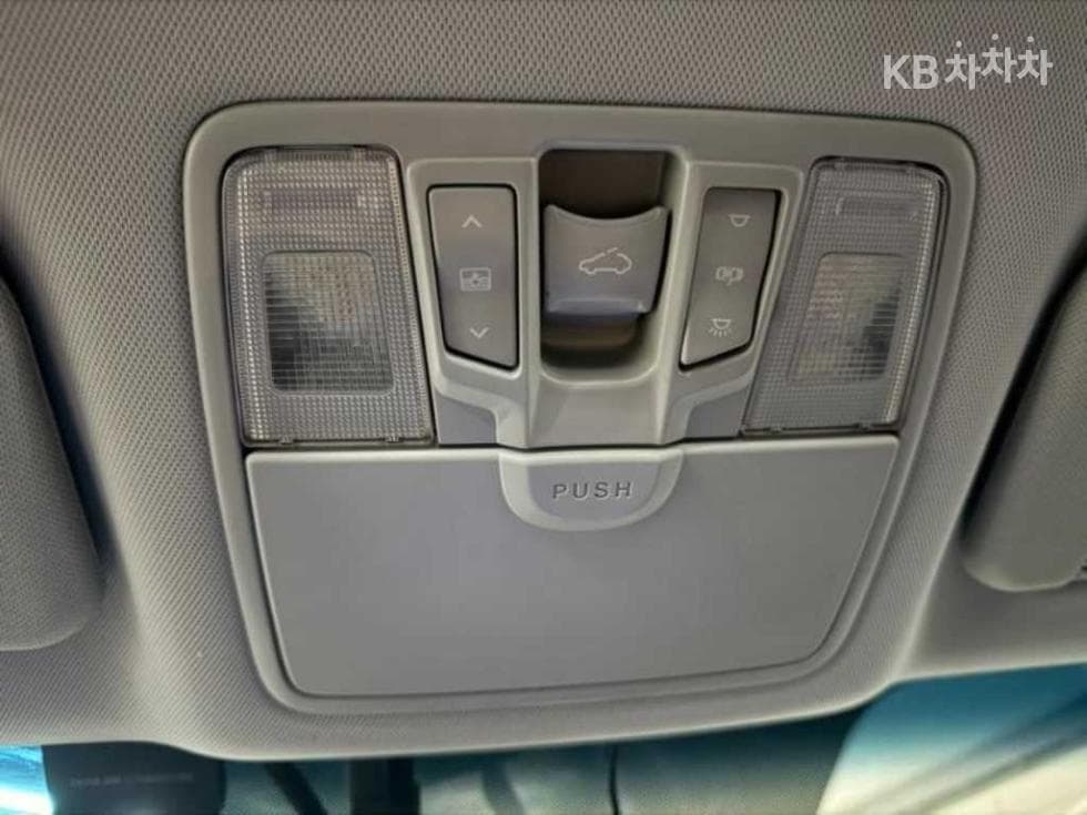 Hyundai i30(신형)1.6 GDI PYL - 13
