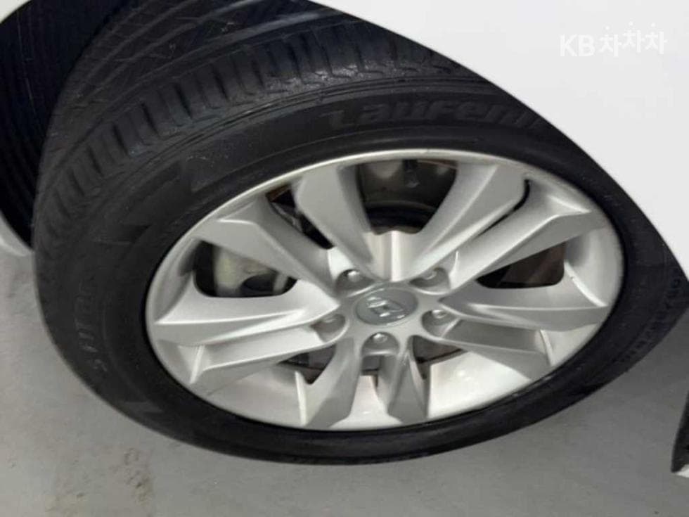 Hyundai i30(신형)1.6 GDI PYL - 20