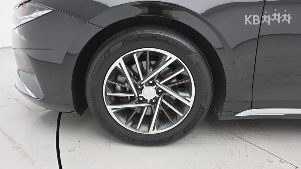 Хюндай The New (фейслифт) Grandeur (Azera)2.5 Premium 초이스 - 7