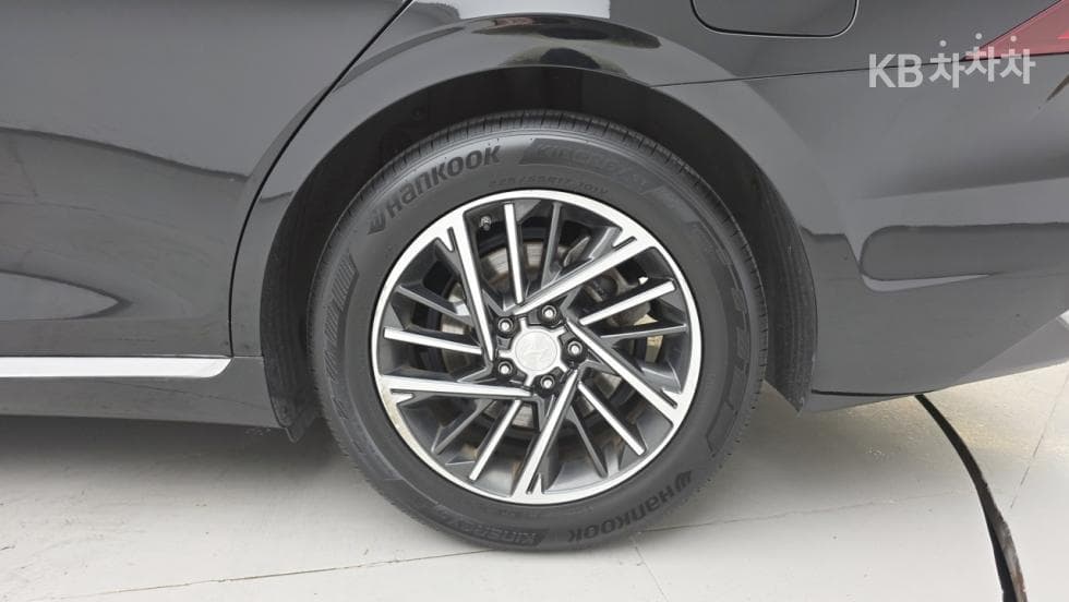 Хюндай The New (фейслифт) Grandeur (Azera)2.5 Premium 초이스 - 8
