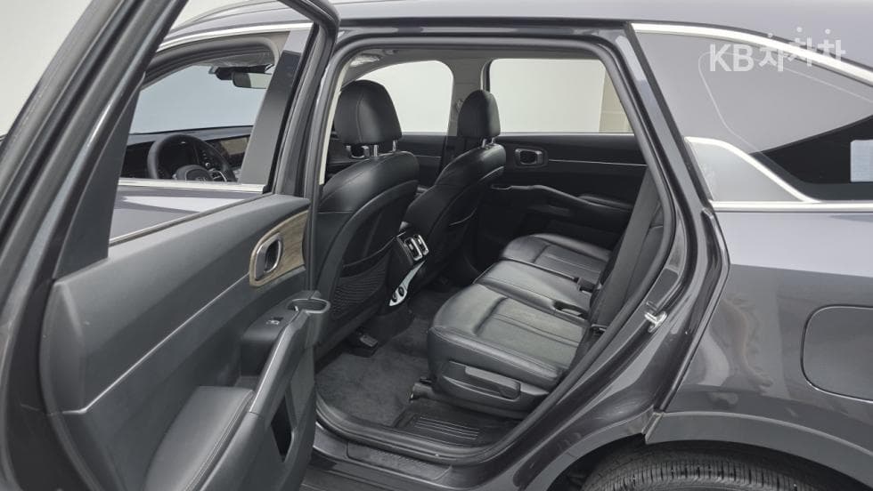 Киа Sorento 4-то поколение2.2 Дизел 2WD Тренди - 16
