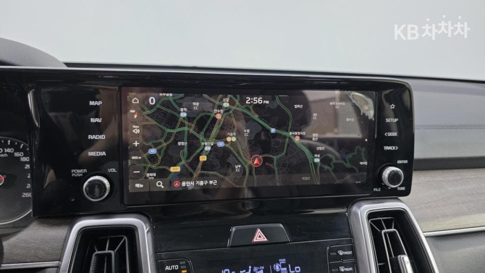 Киа Sorento 4-то поколение2.2 Дизел 2WD Тренди - 30