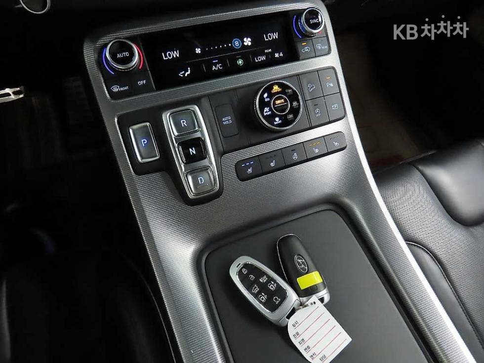 Hyundai The New (facelift) Palisade3.8 Gasoline 4WD Calligraphy - 13