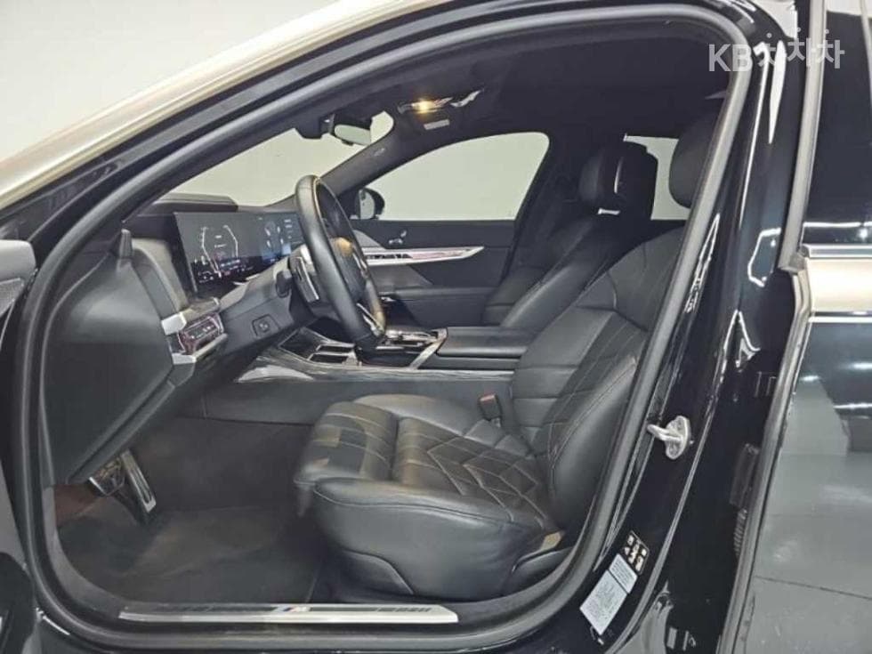 BMW 7시리즈(G70)740i xDrive M Sport - 15